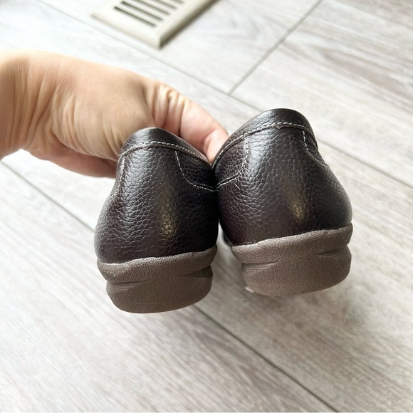 Skechers Memory Foam Brown Leather Slip On Loafer Shoes - Picture 7 of 13